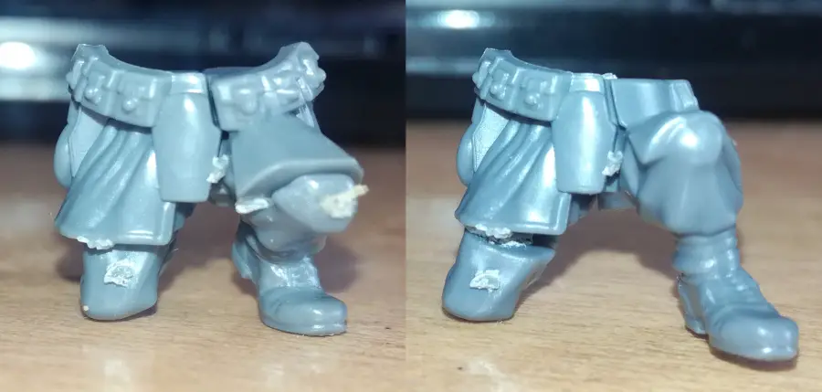 The two variants of the kneeling legs of the Raumjager kit