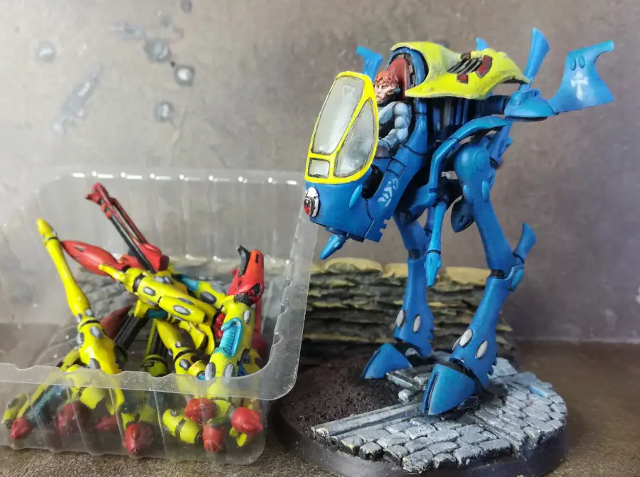 Eldar War Walker in Alaitoc Colours, every possible weapon combo magnetised